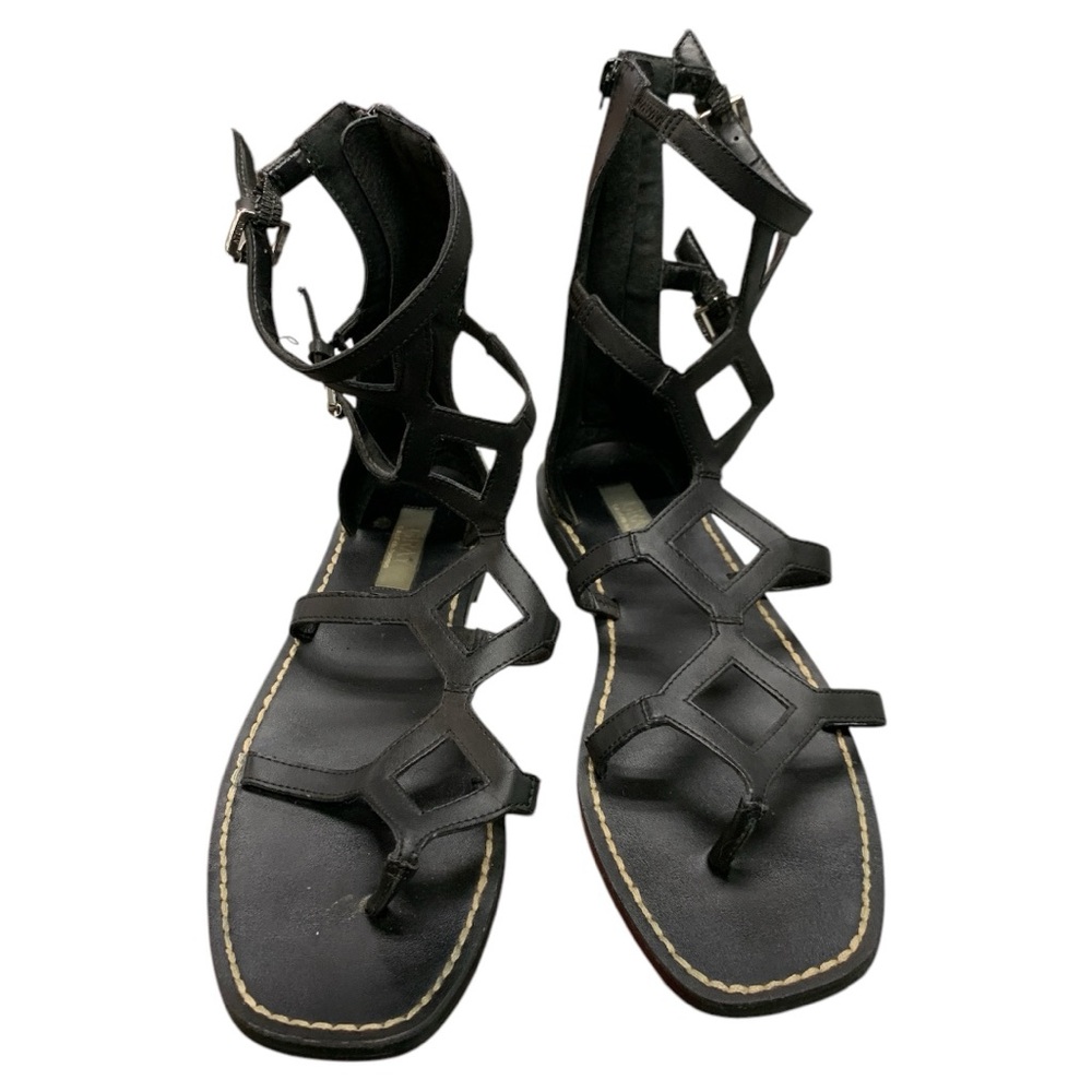 Saks Fifth Avenue S7.5